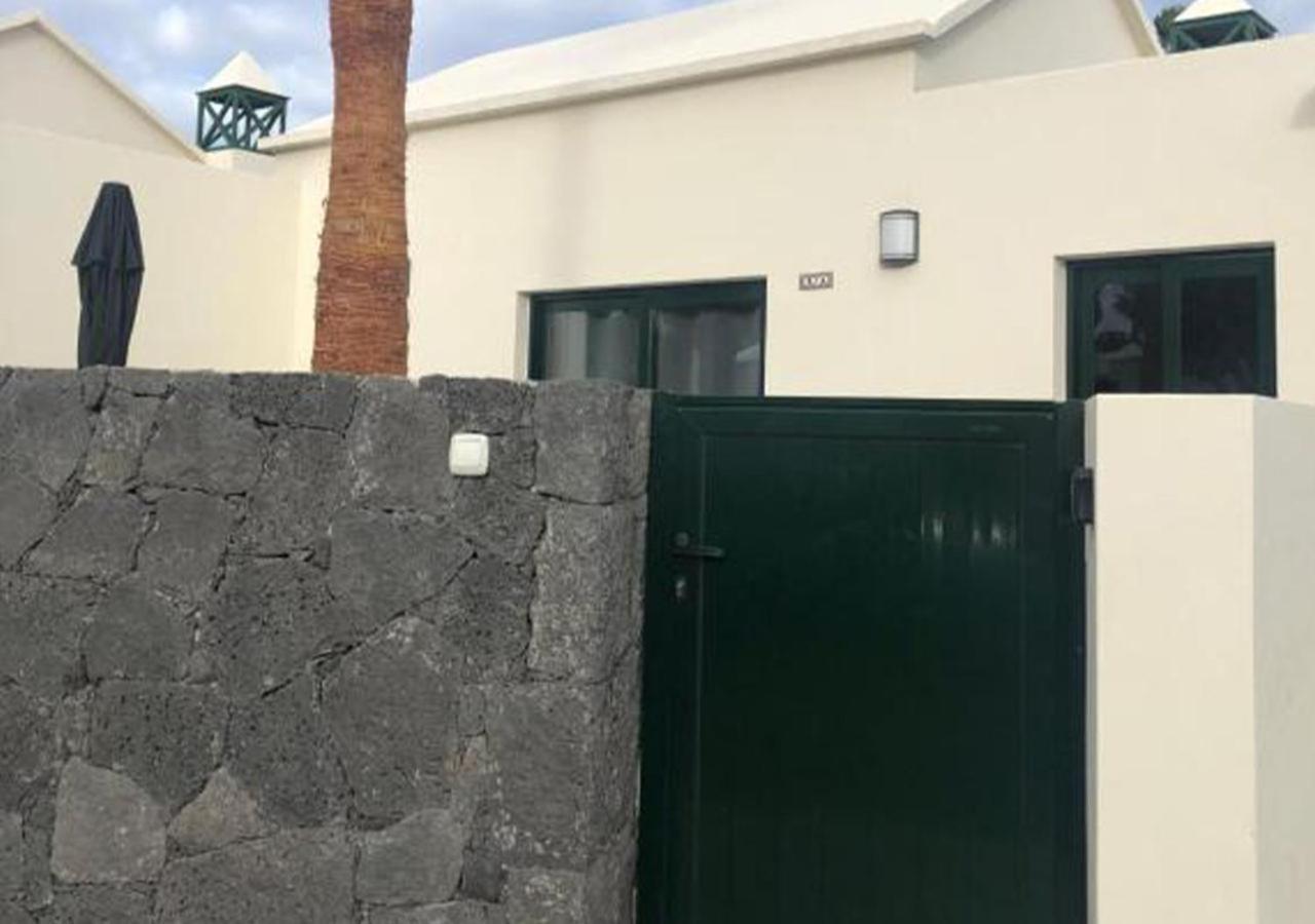 Villa Sun And Sea 4 Front De Mer Playa Rocca Costa Teguise Exterior photo